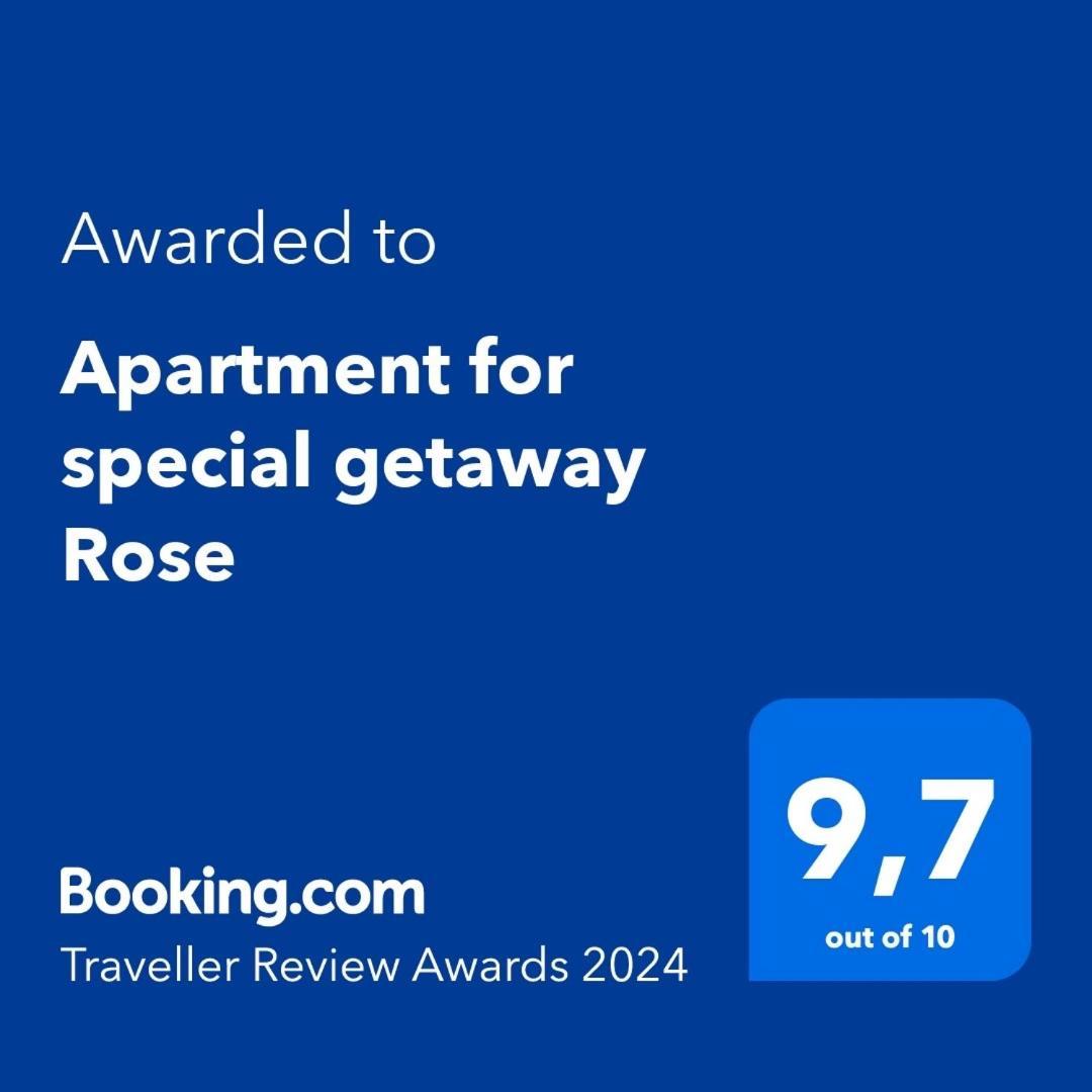 Apartment For Special Getaway Rose Pula Bagian luar foto